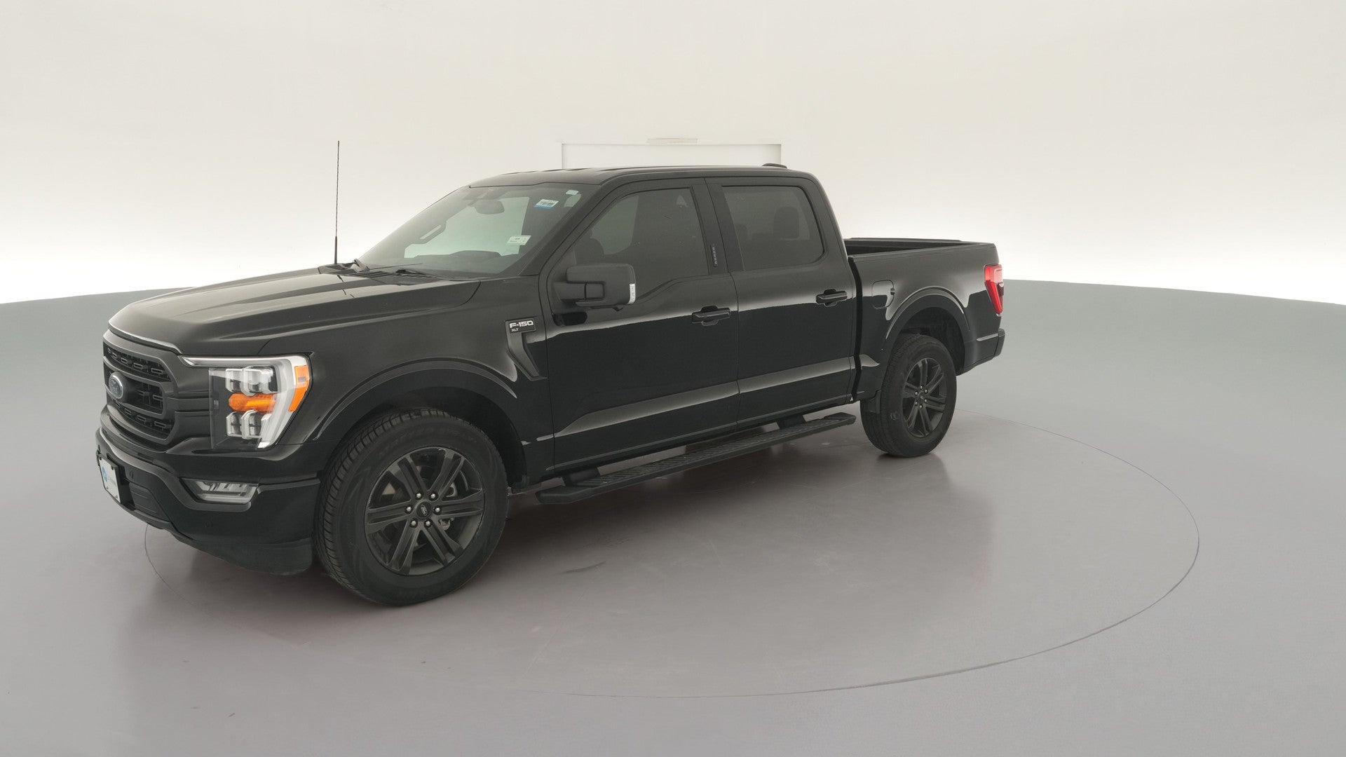 2022 Ford F150 SuperCrew Cab vehicle photo