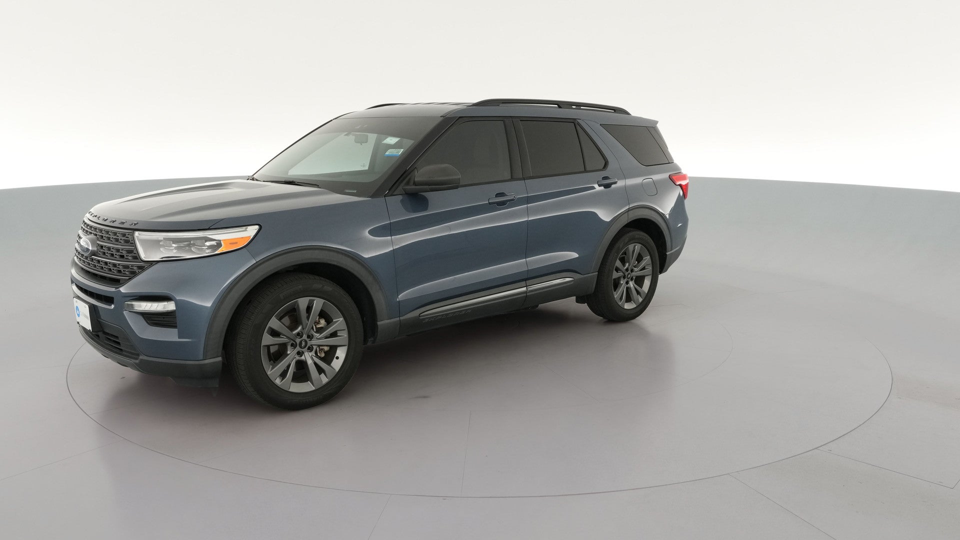 2021 Ford Explorer vehicle photo
