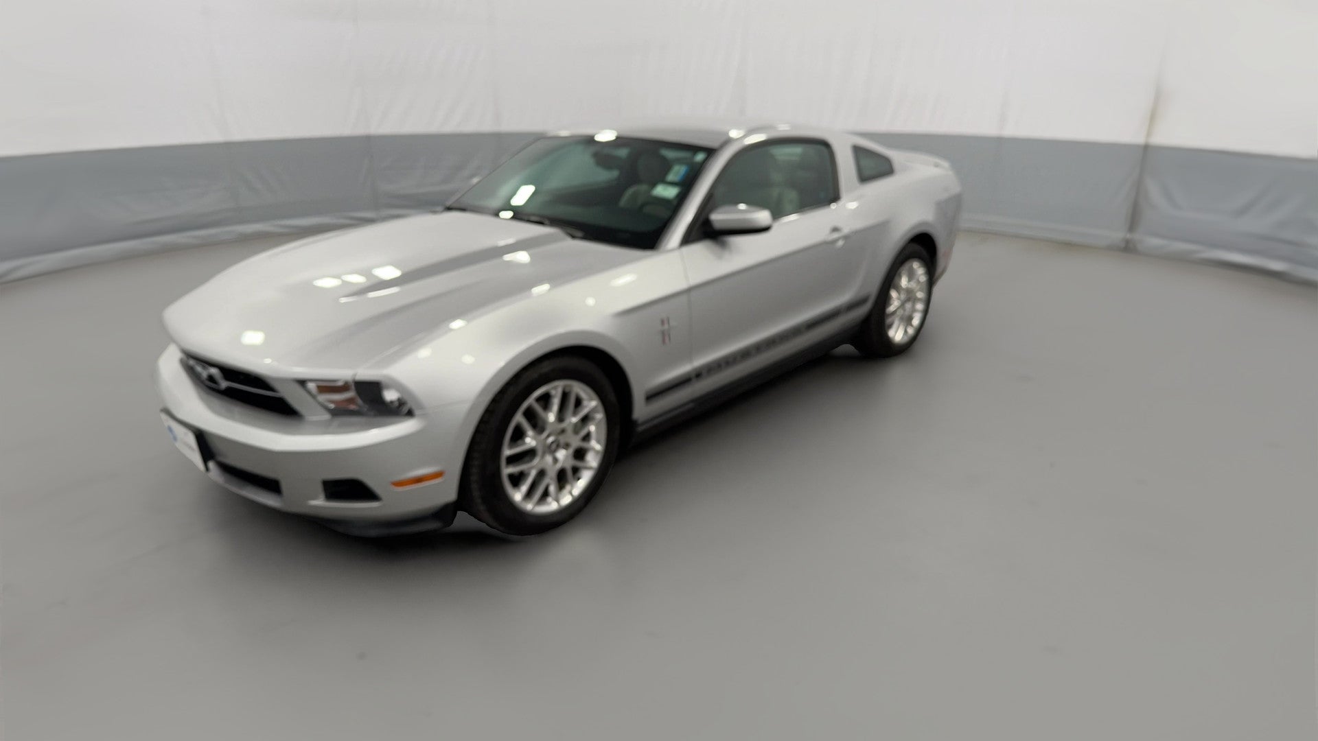 2012 Ford Mustang vehicle photo