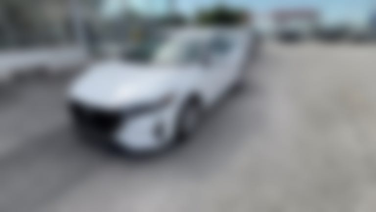 2025 Nissan Sentra vehicle photo