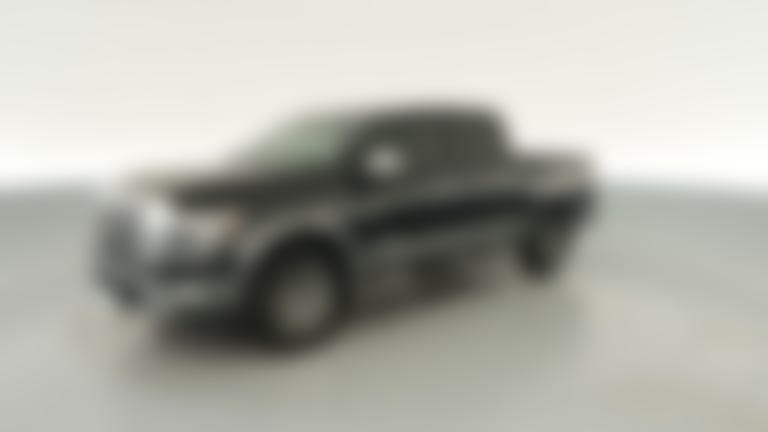 2021 Nissan Titan Crew Cab vehicle photo