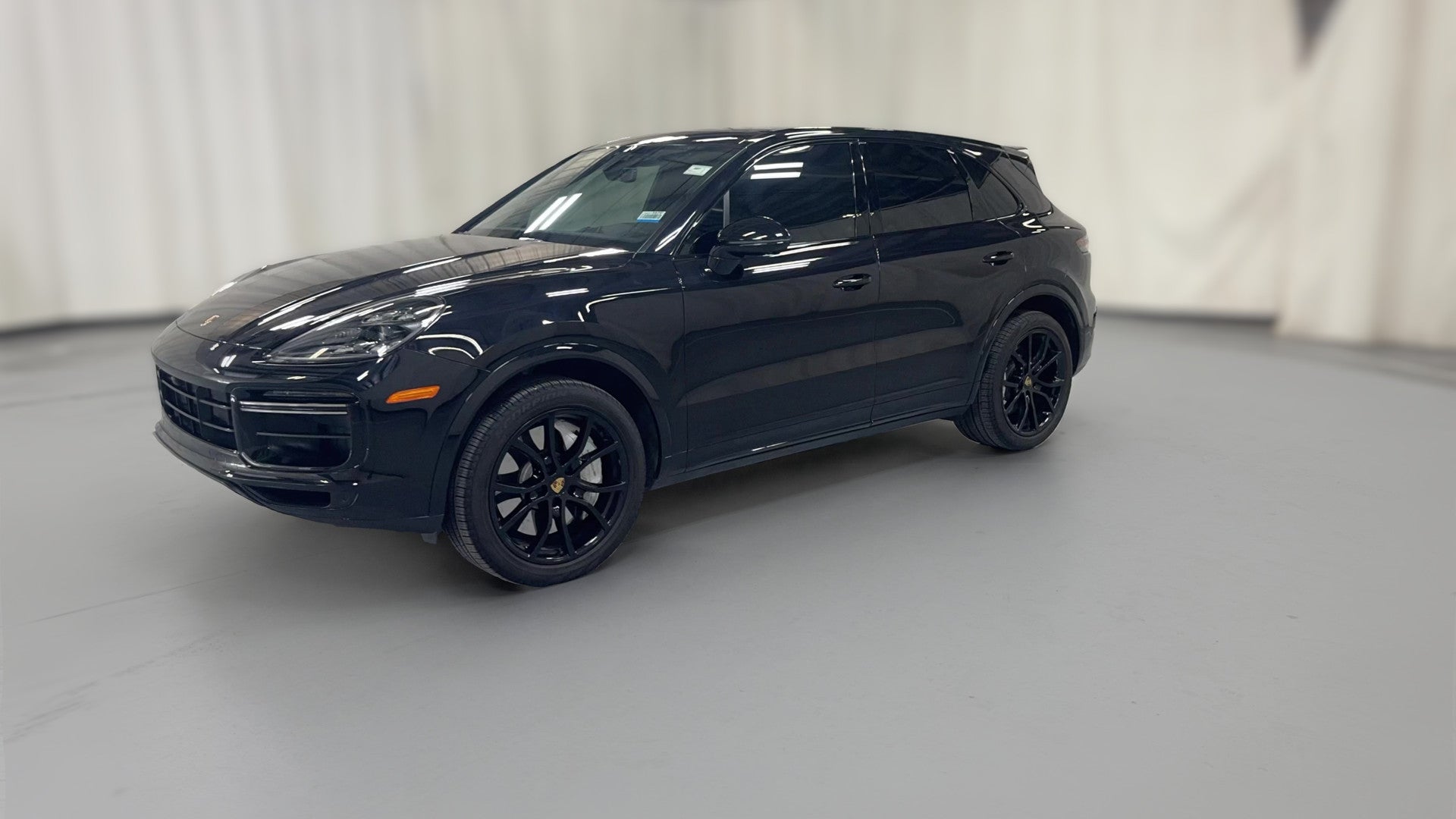 2019 Porsche Cayenne vehicle photo