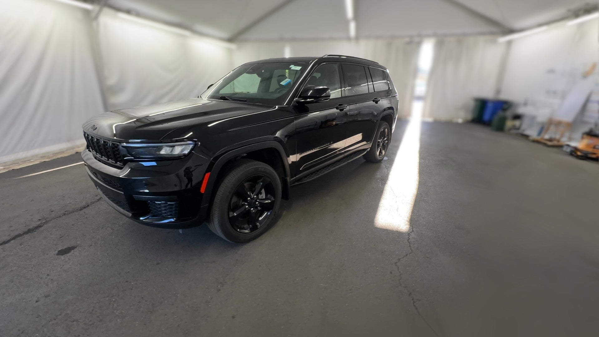 2023 Jeep Grand Cherokee L vehicle photo