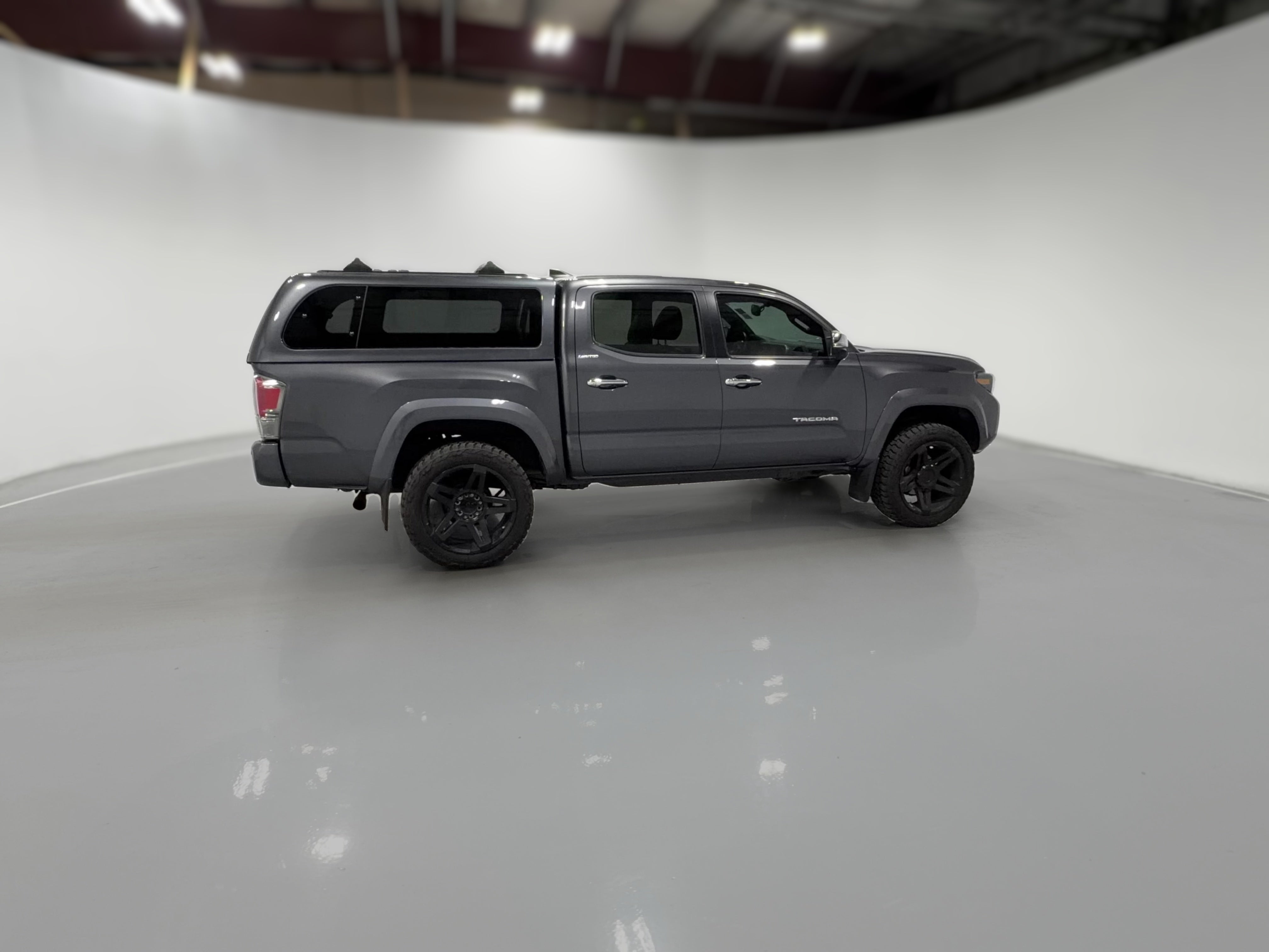 2016 Toyota Tacoma Limited - Photo 38