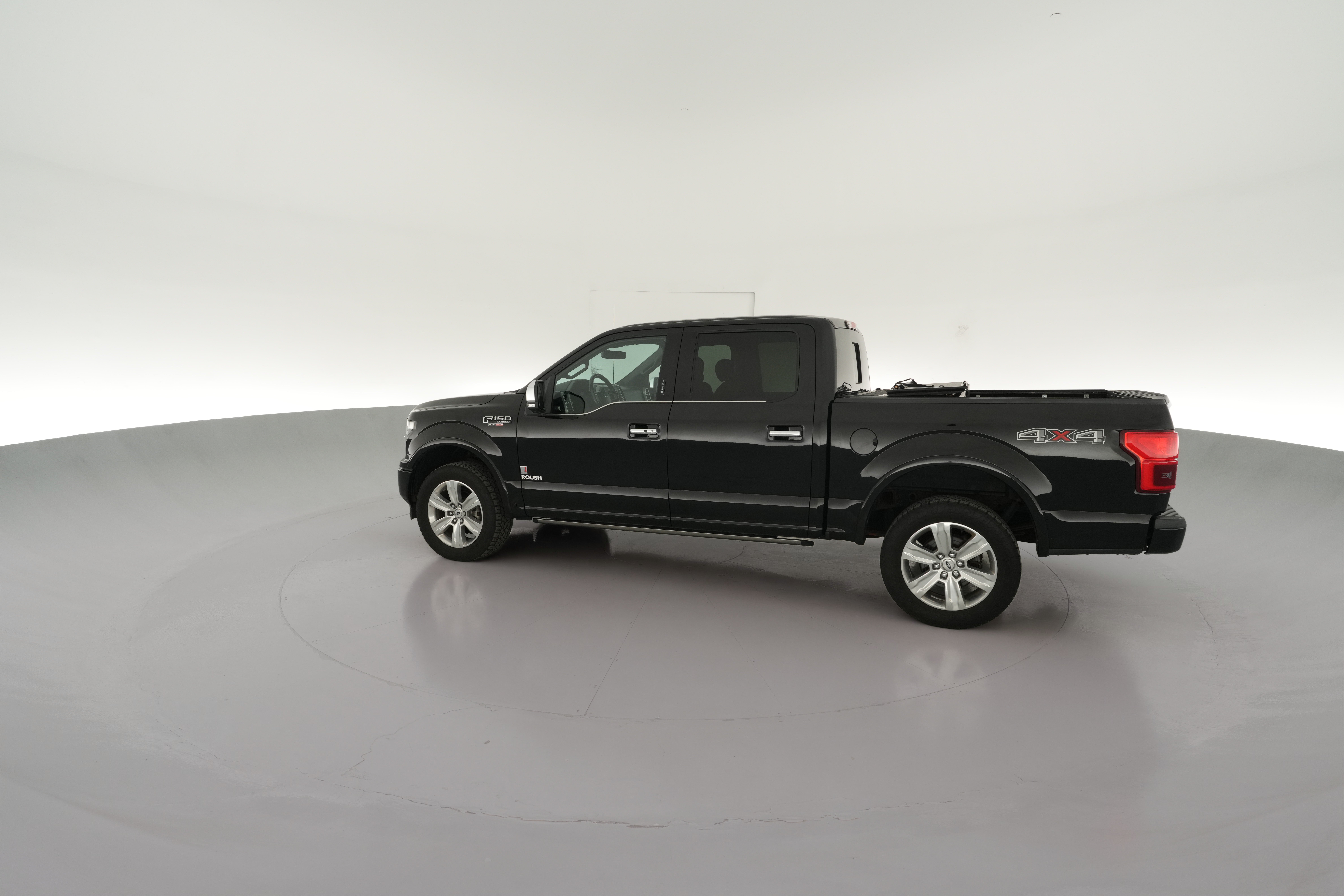 2018 Ford F-150 Platinum - Photo 34