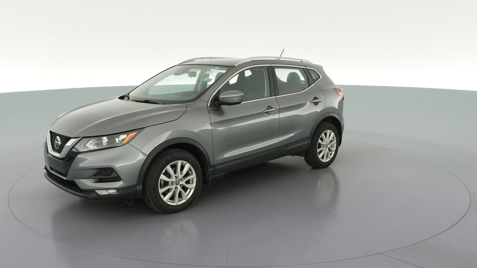 2021 Nissan Rogue Sport vehicle photo
