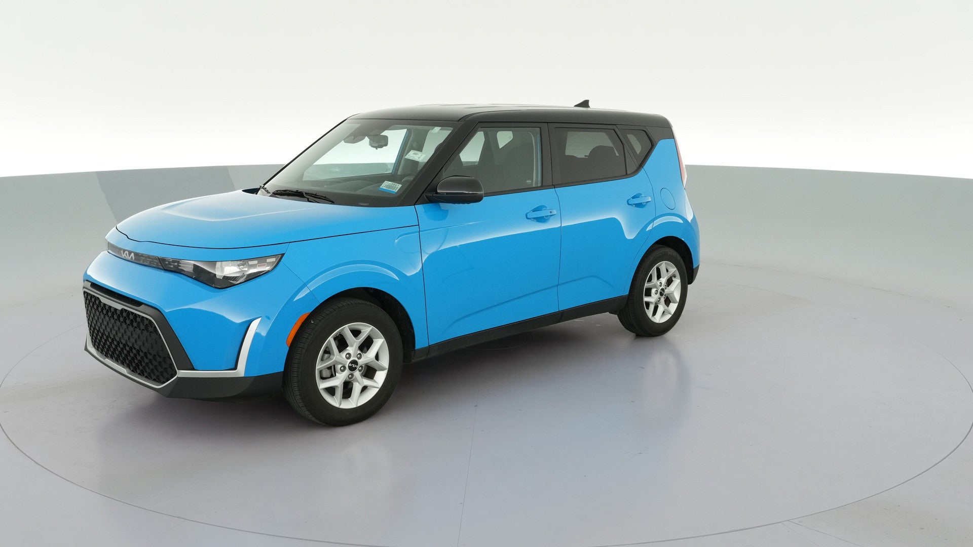 2025 Kia Soul vehicle photo
