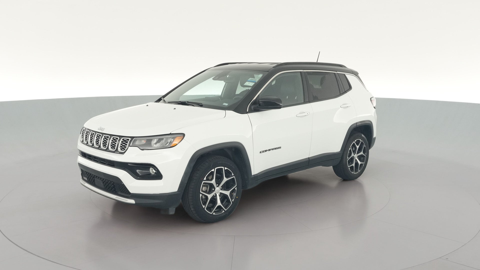 2024 Jeep Compass vehicle photo
