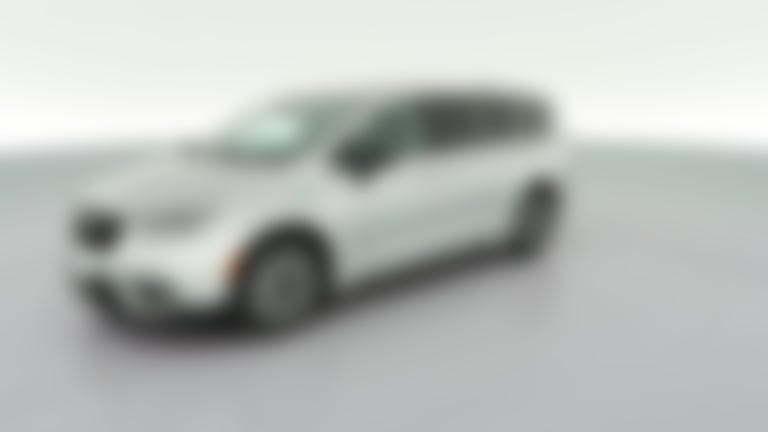 2024 Chrysler Pacifica Hybrid vehicle photo