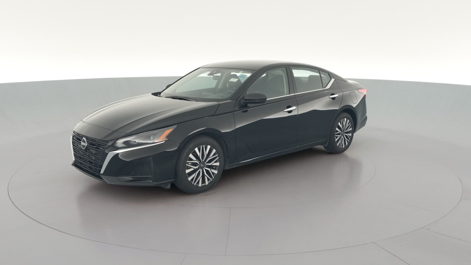 2025 Nissan Altima vehicle photo