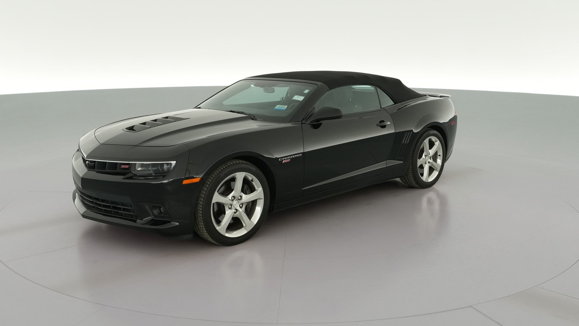 2014 Chevrolet Camaro vehicle photo