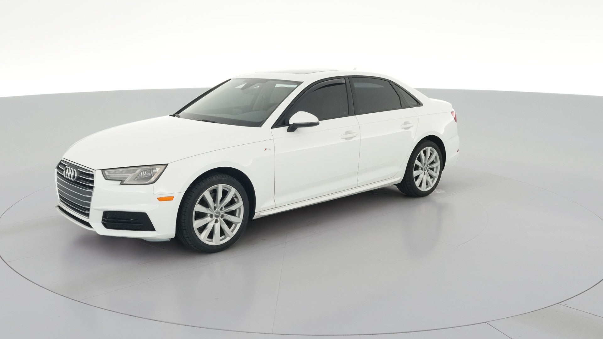 2018 Audi A4 vehicle photo
