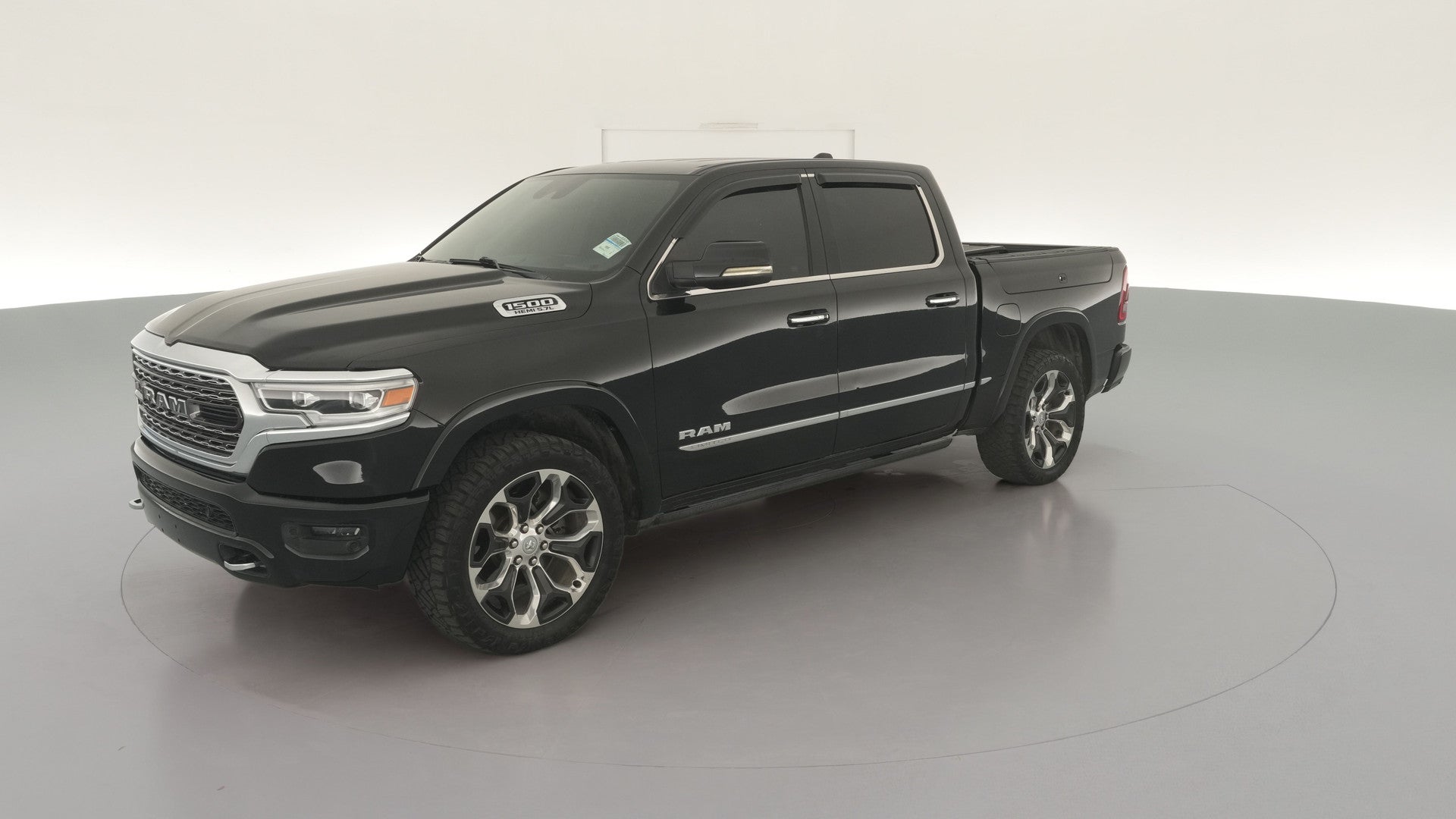 2020 Ram 1500 Crew Cab vehicle photo