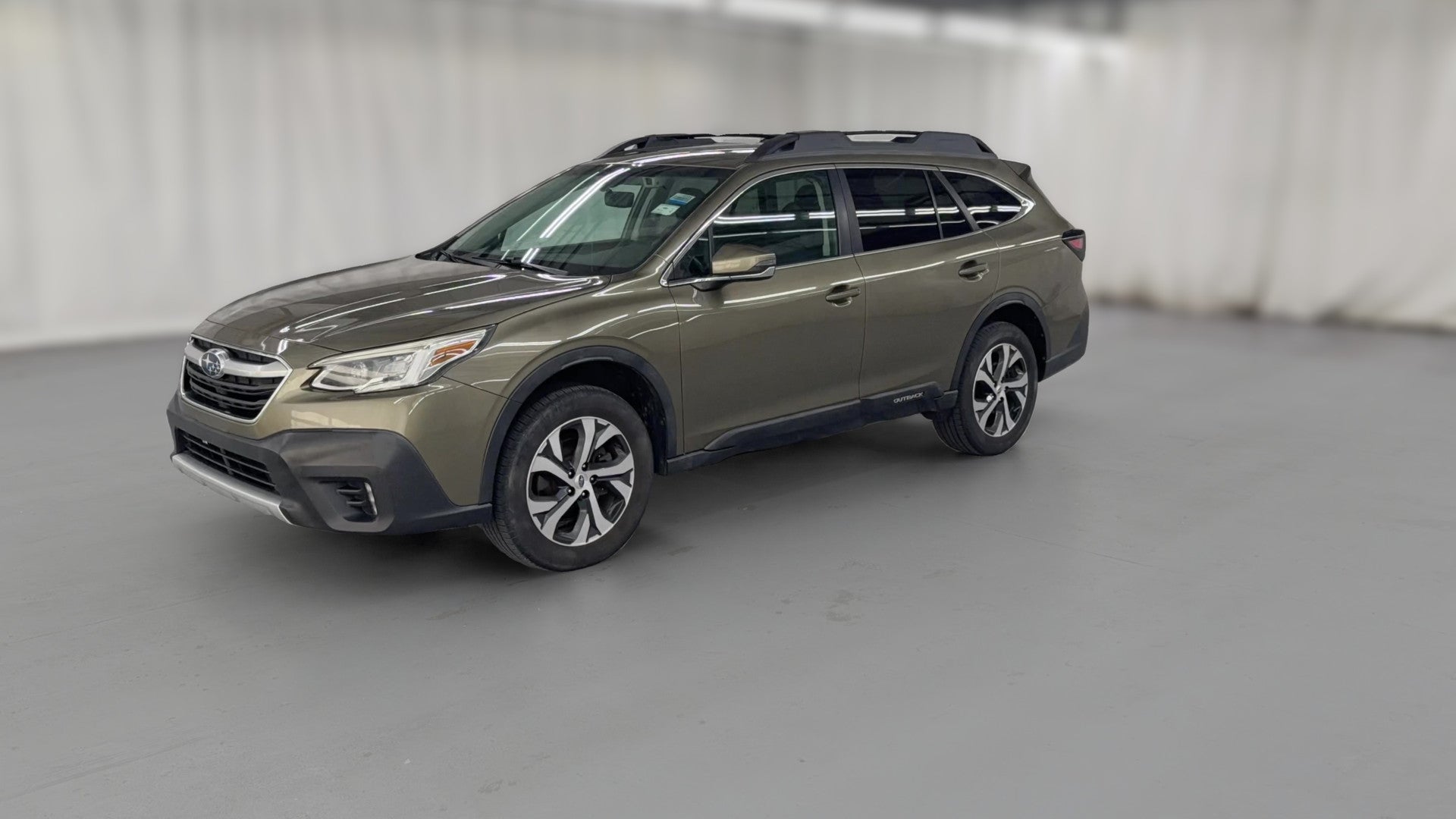 2020 Subaru Outback vehicle photo