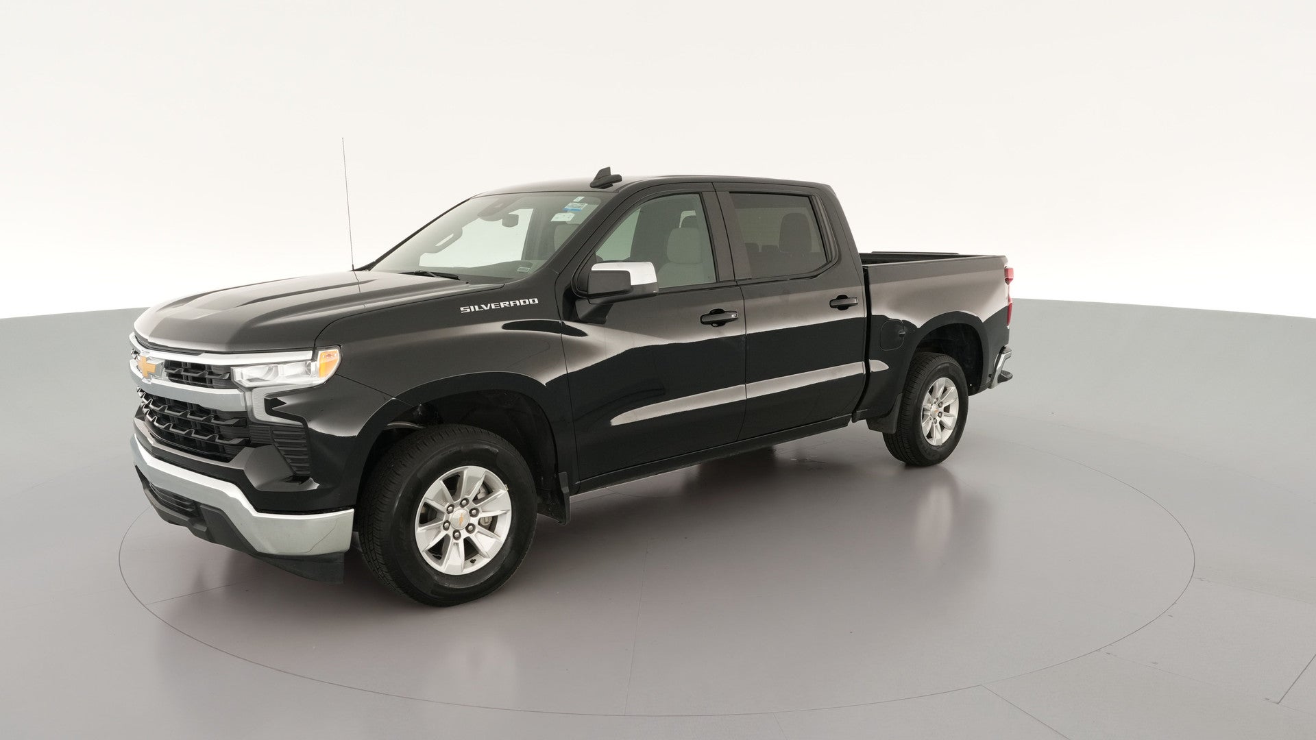 2025 Chevrolet Silverado 1500 Crew Cab vehicle photo