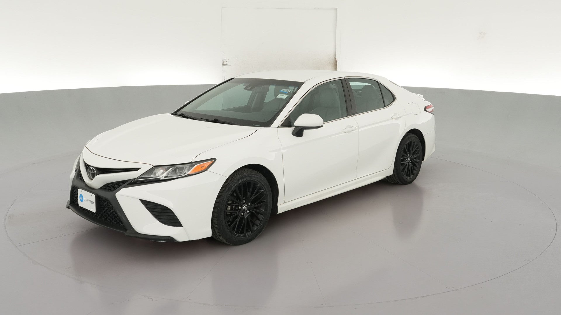 2018 Toyota Camry vehicle photo