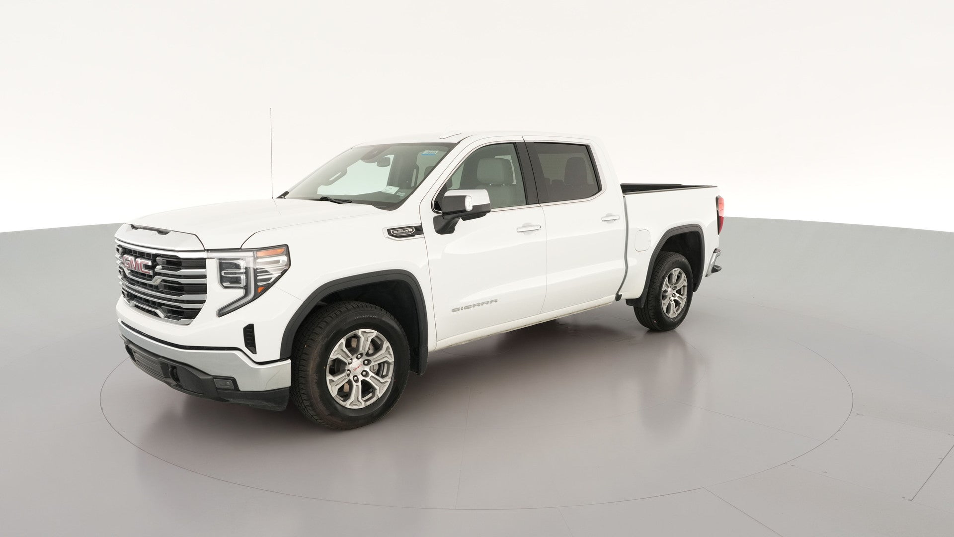 2025 GMC Sierra 1500 Crew Cab vehicle photo
