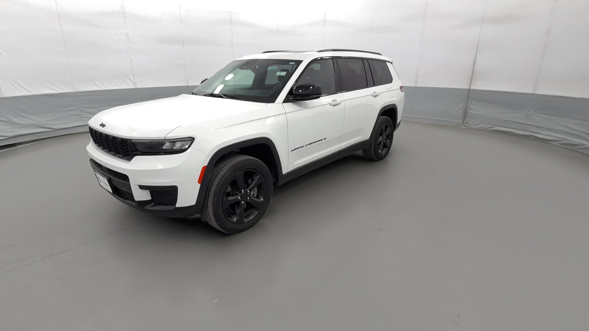 2023 Jeep Grand Cherokee L vehicle photo