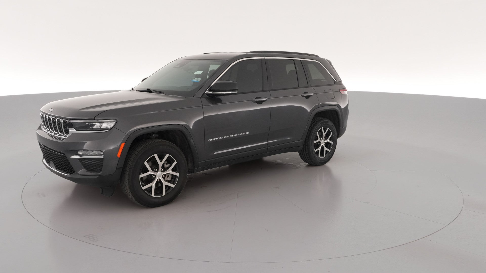 2025 Jeep Grand Cherokee vehicle photo