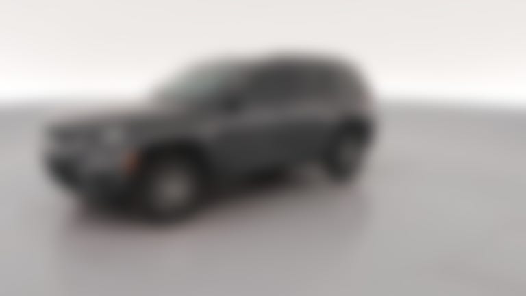 2025 Jeep Grand Cherokee vehicle photo