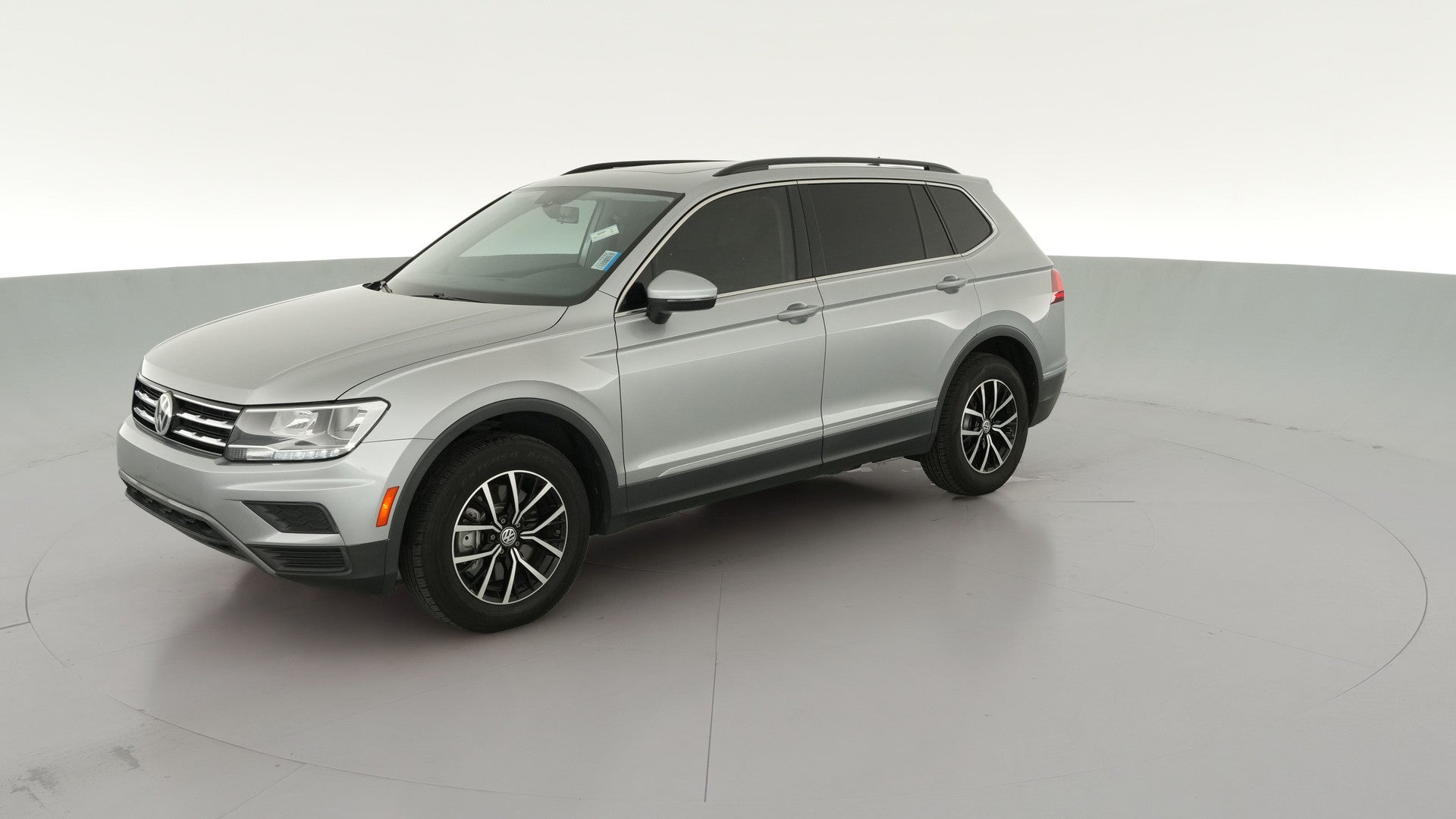 2021 Volkswagen Tiguan vehicle photo