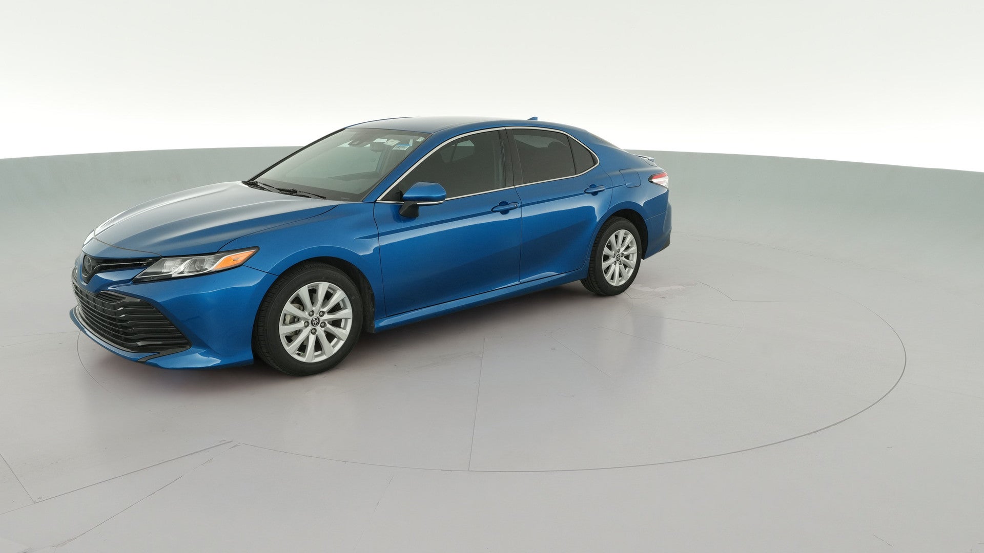 2020 Toyota Camry vehicle photo
