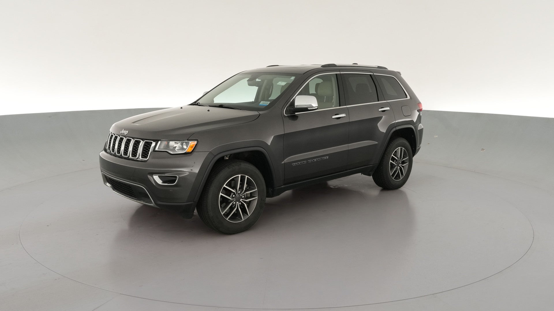 2021 Jeep Grand Cherokee vehicle photo