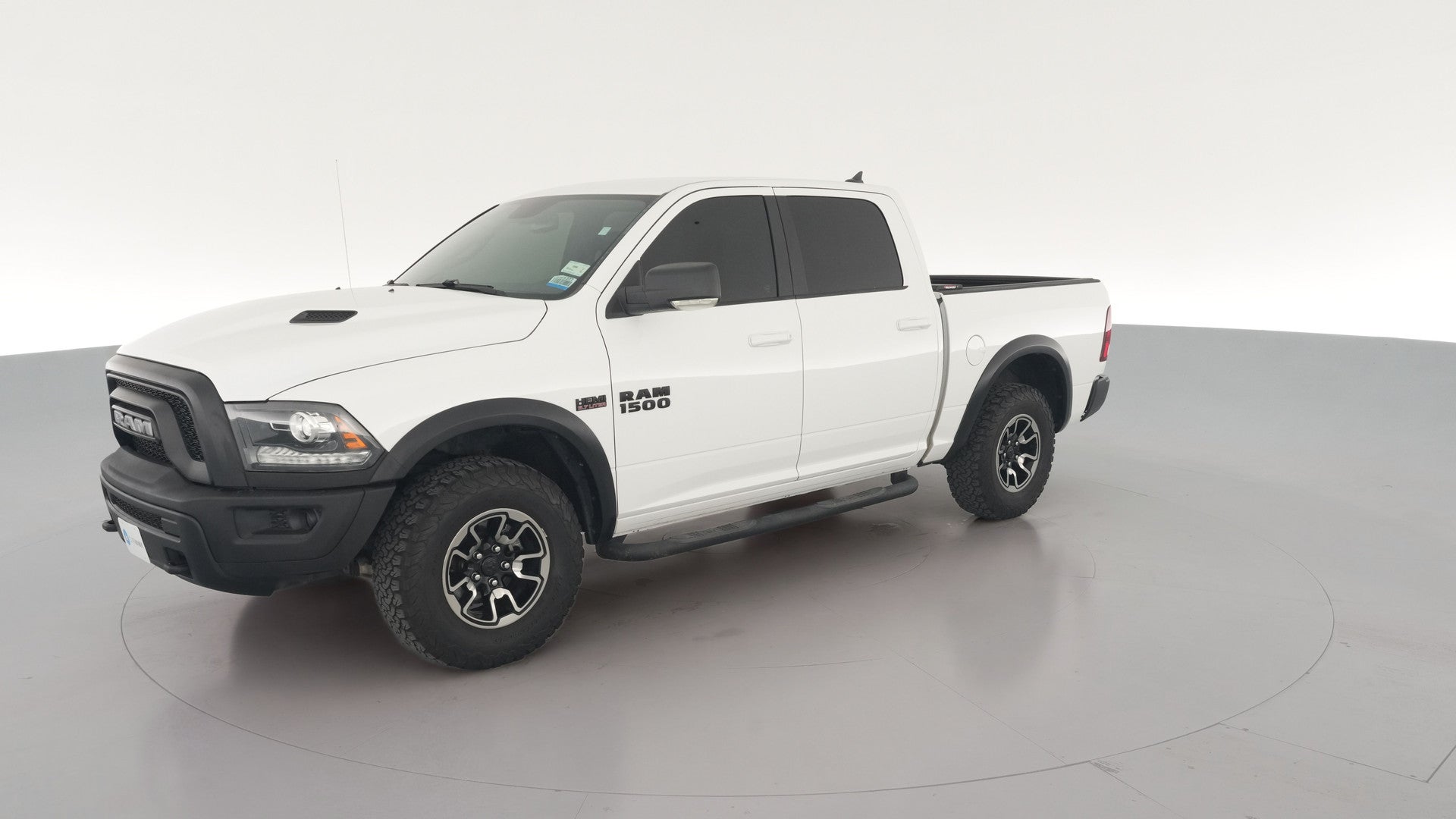 2018 Ram 1500 Crew Cab vehicle photo