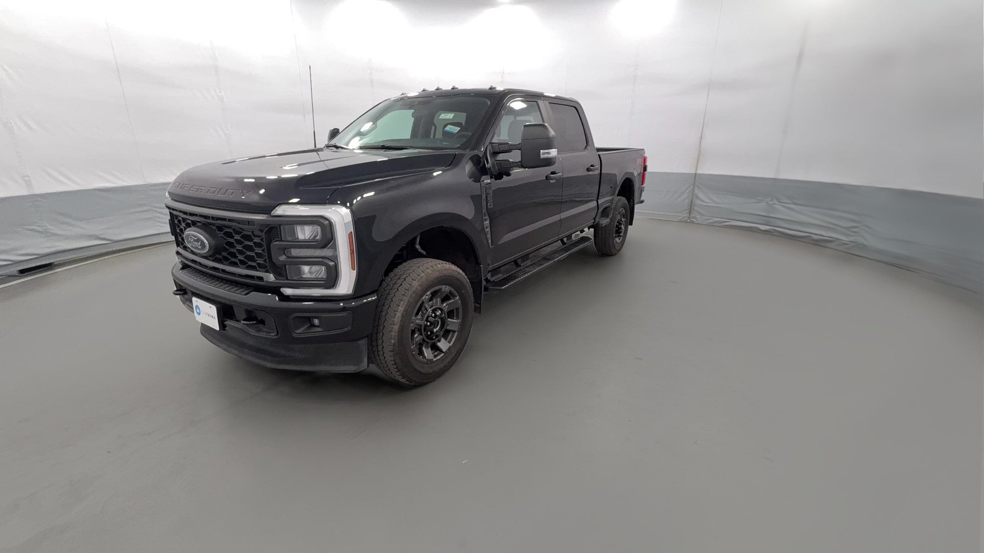 2025 Ford F350 Super Duty Crew Cab vehicle photo