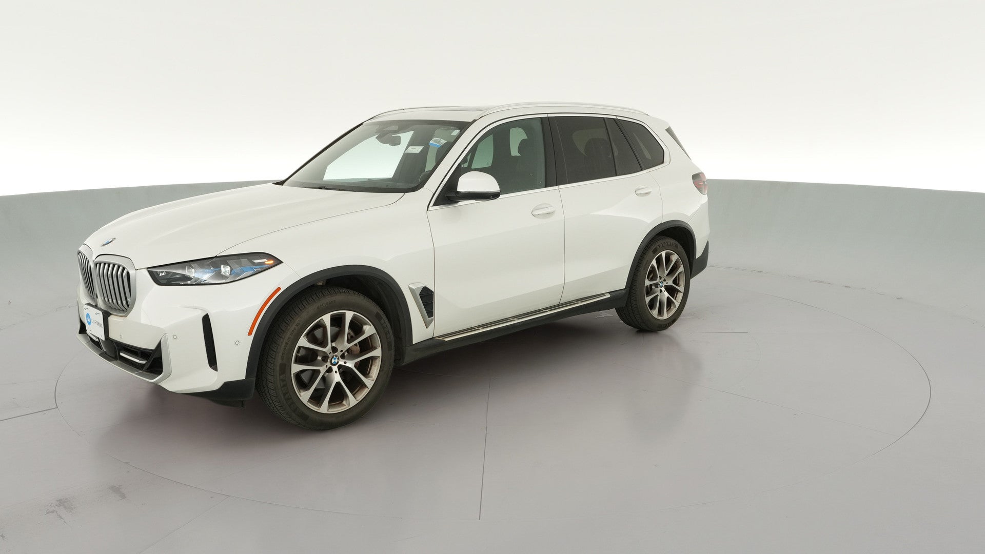 2024 BMW X5 vehicle photo