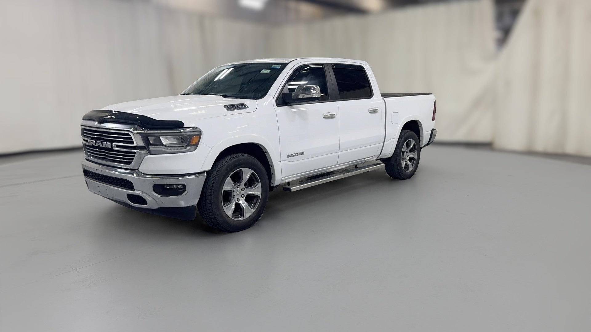 2022 Ram 1500 Crew Cab vehicle photo