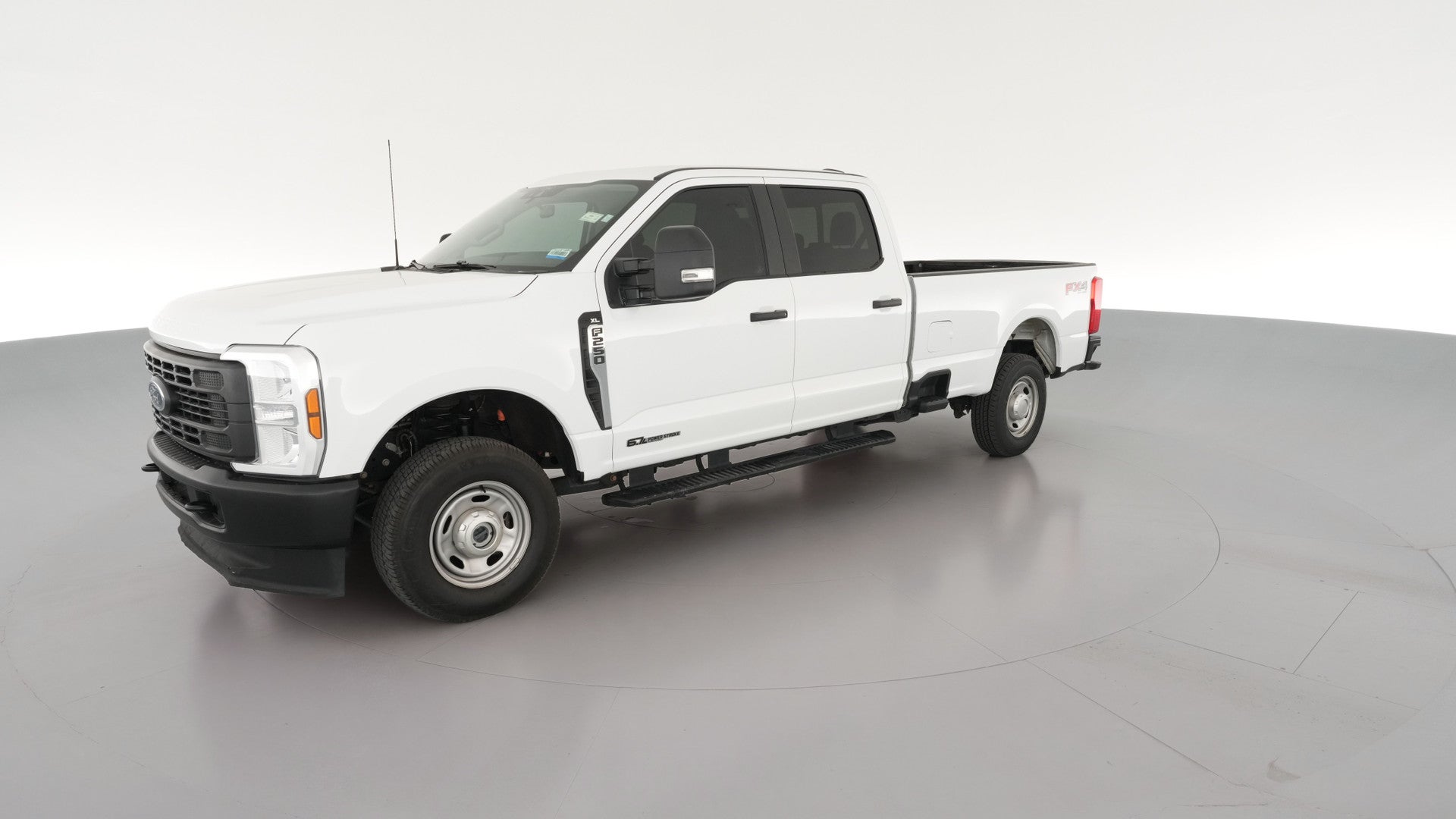 2025 Ford F250 Super Duty Crew Cab vehicle photo