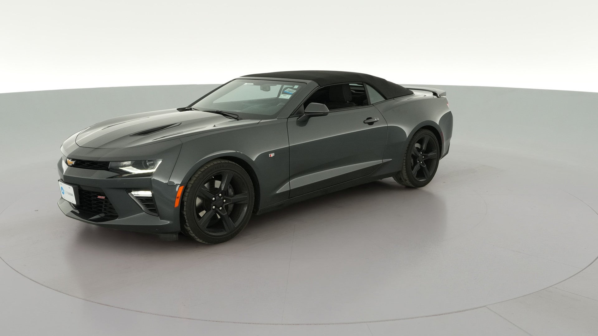 2018 Chevrolet Camaro vehicle photo