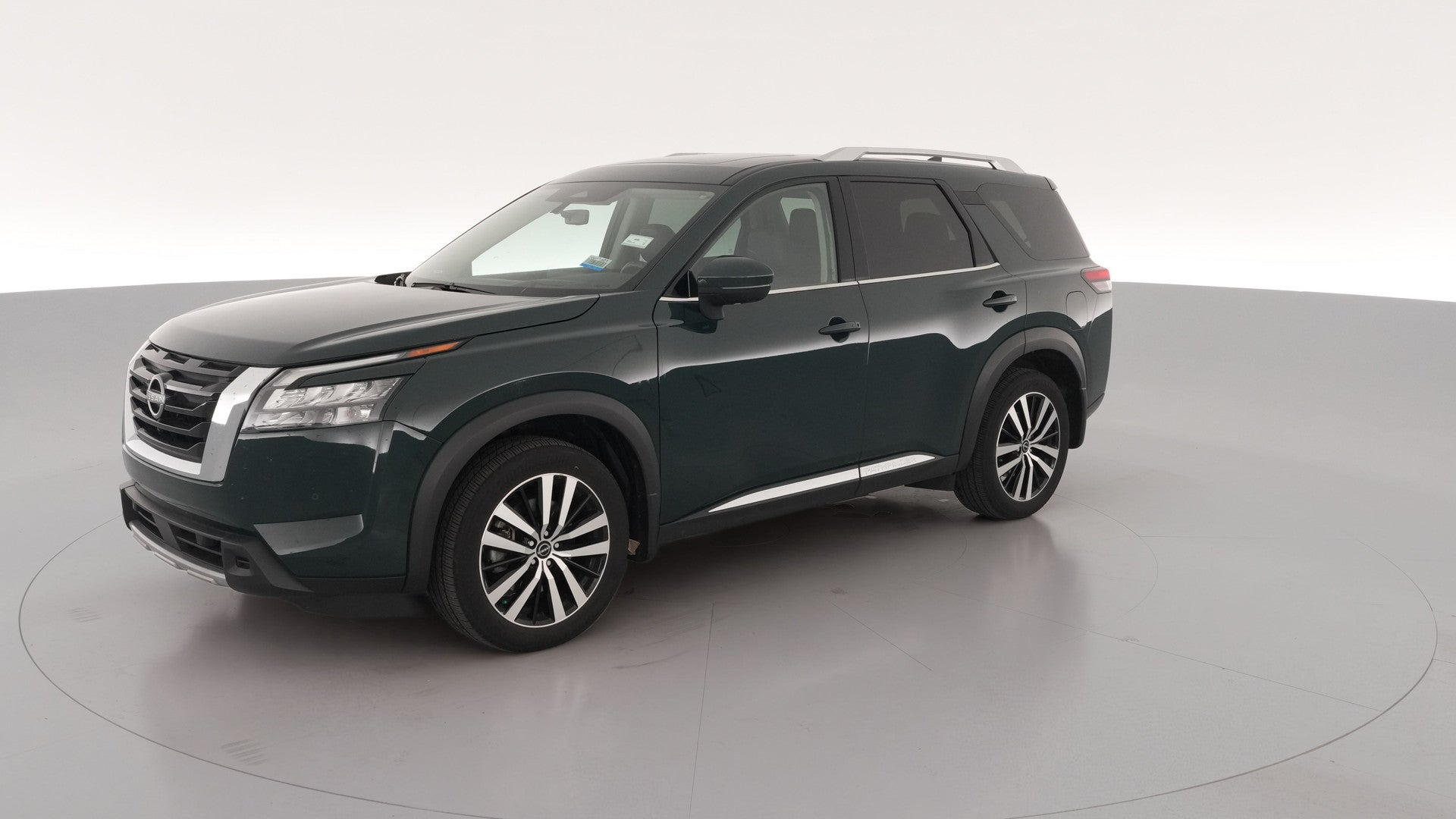 2025 Nissan Pathfinder vehicle photo