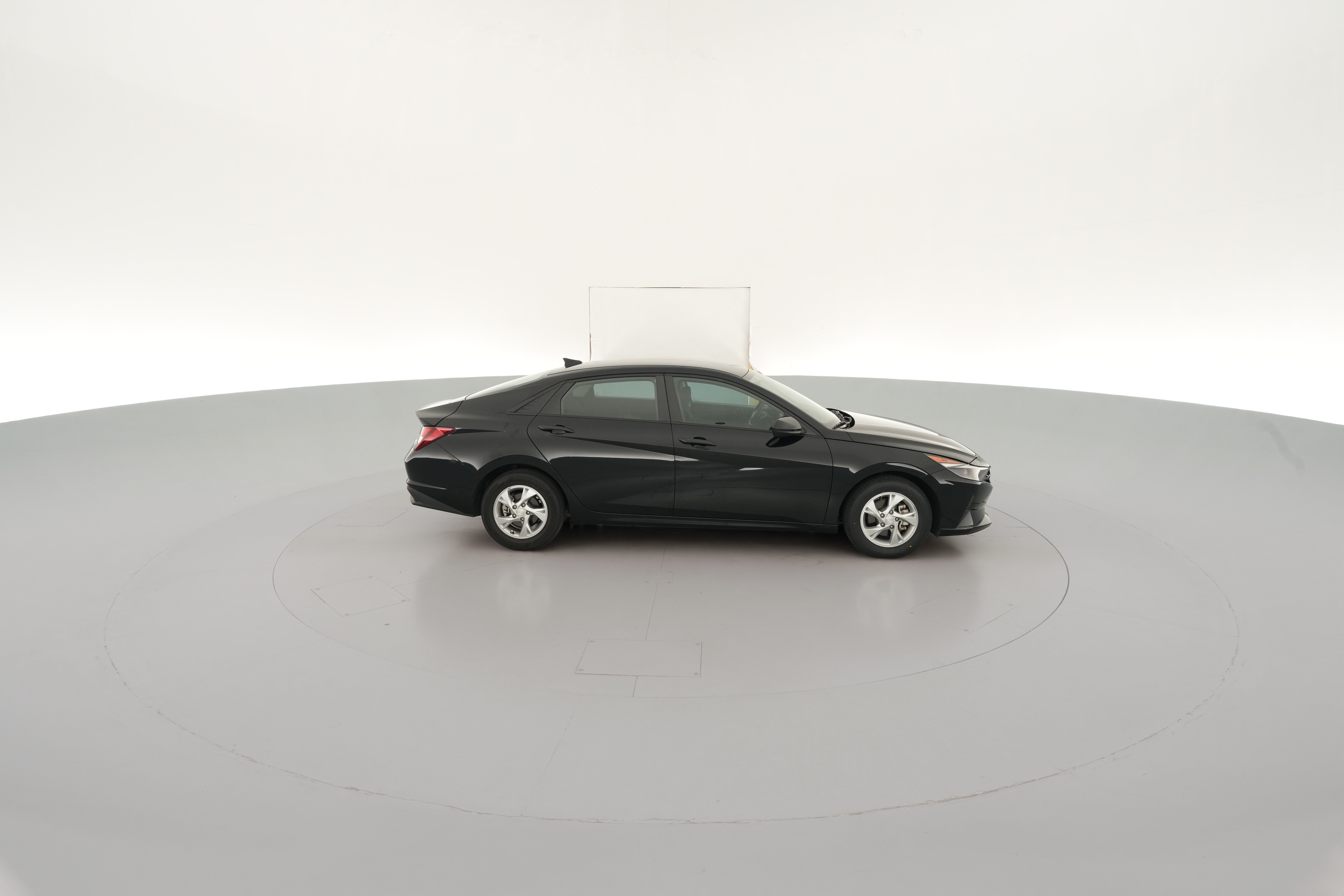 2022 Hyundai Elantra SE - Photo 32