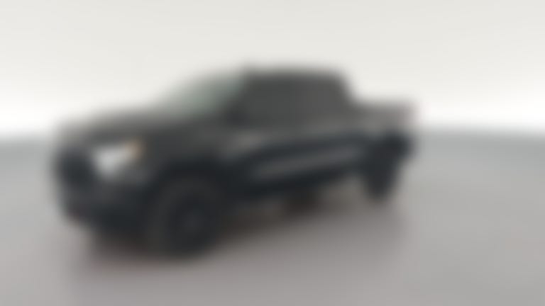 2023 Chevrolet Silverado 1500 Crew Cab vehicle photo