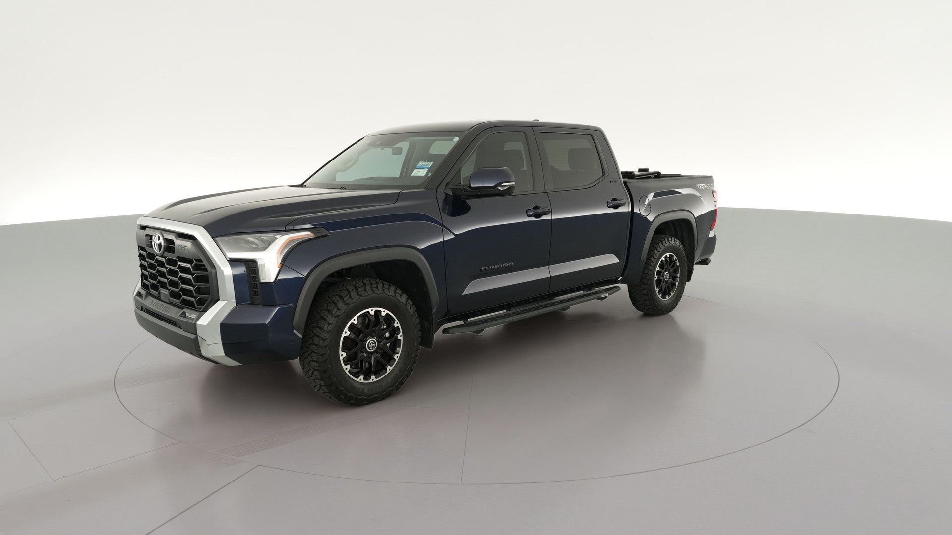 2022 Toyota Tundra CrewMax vehicle photo