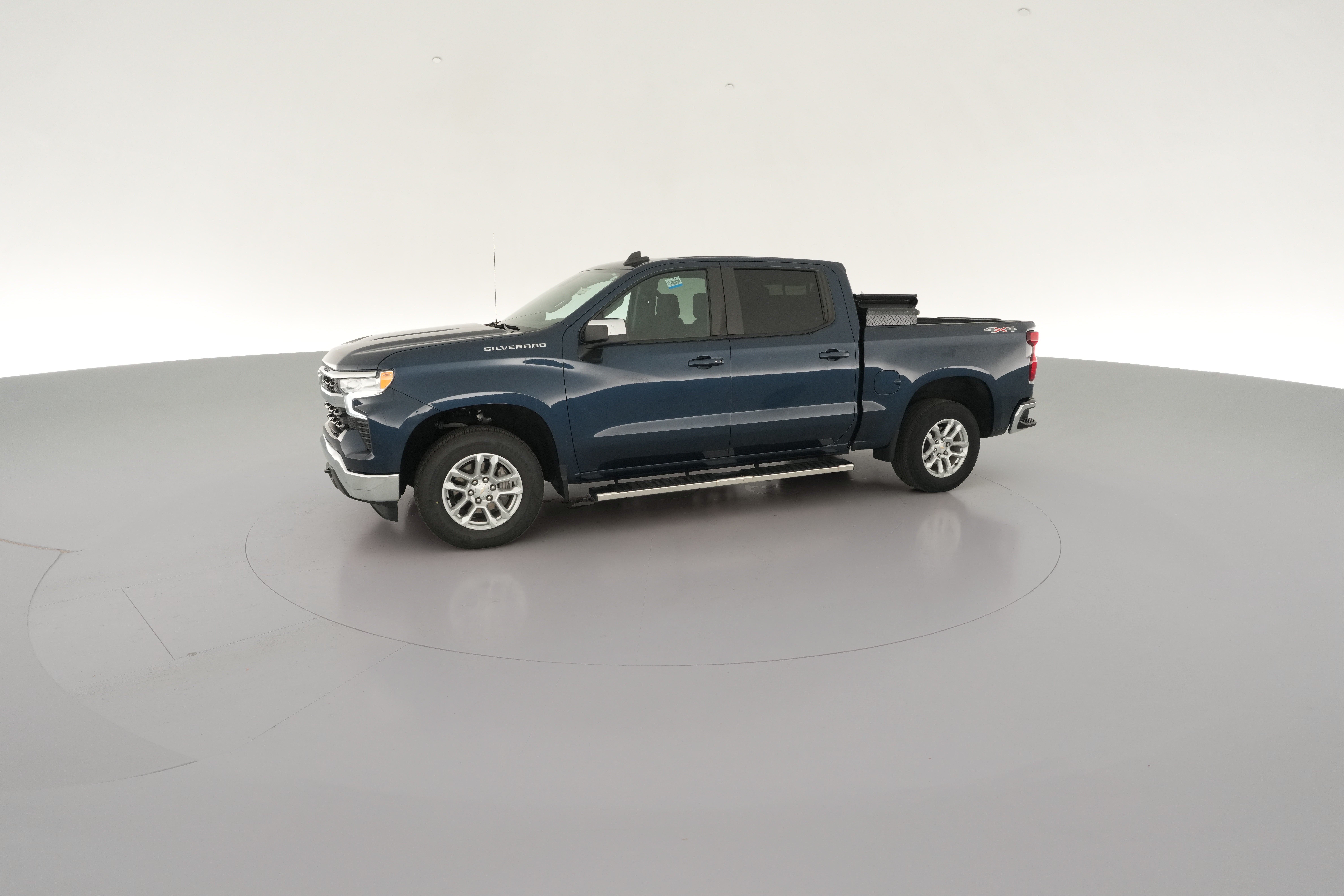 2023 Chevrolet Silverado 1500 LT - Photo 24