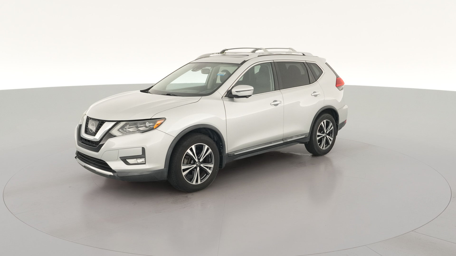2017 Nissan Rogue vehicle photo