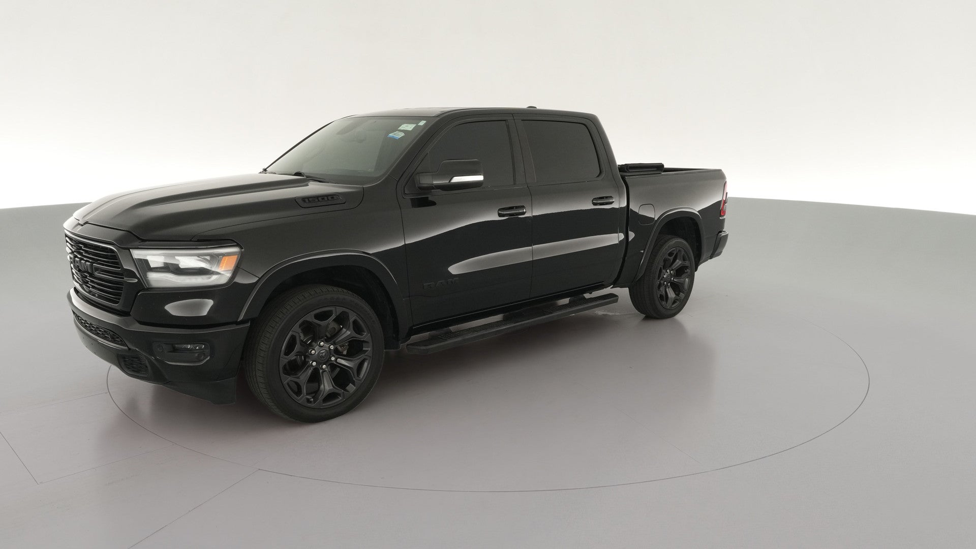 2019 Ram 1500 Crew Cab vehicle photo