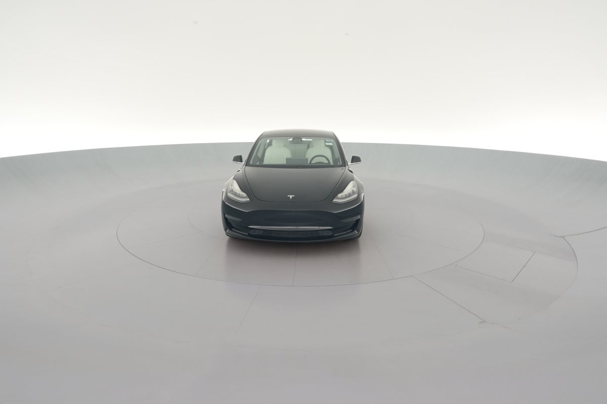 2019 Tesla Model 3 Standard Range Plus in Solid Black — 360° view 1