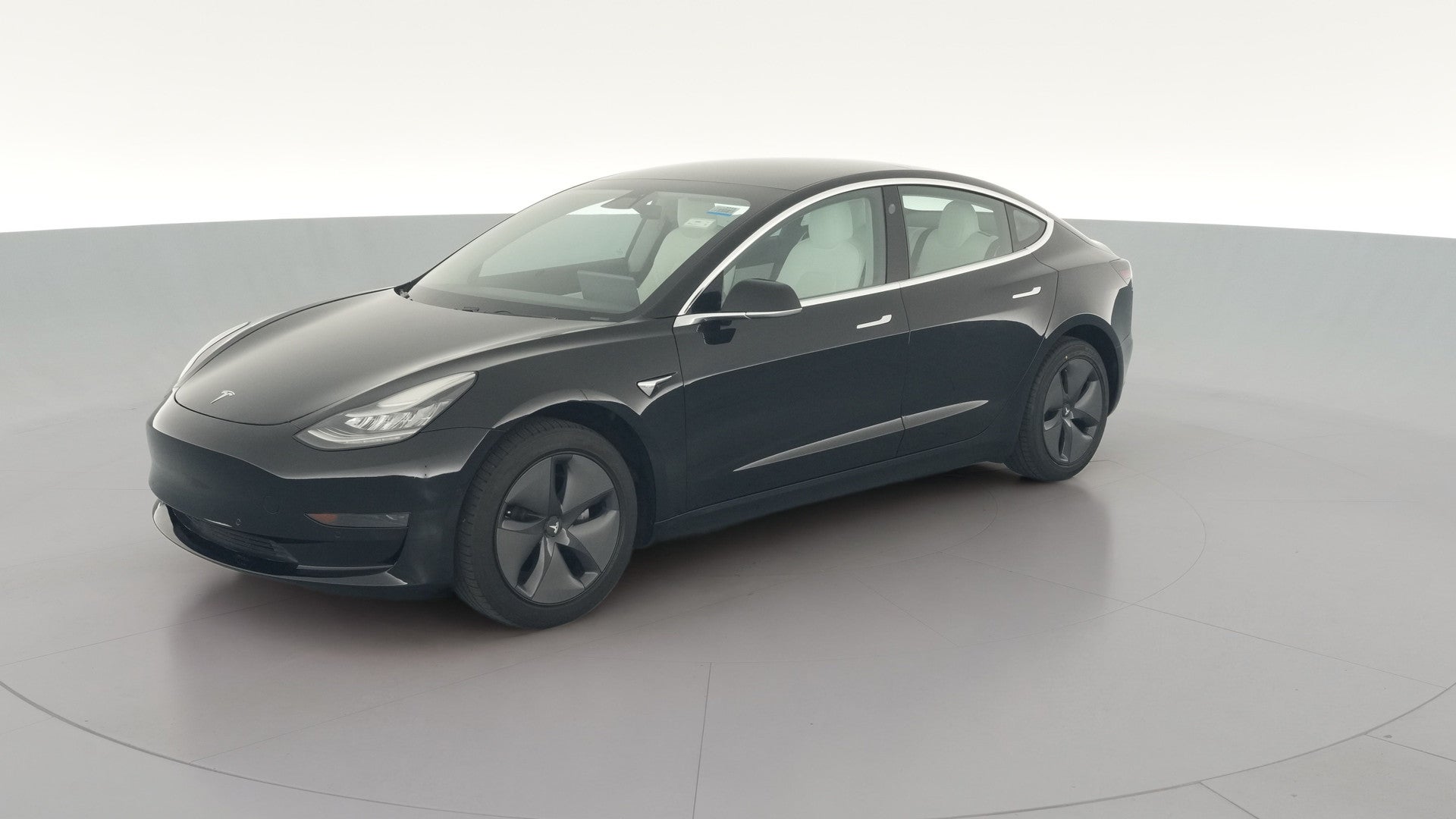 2019 Tesla Model 3 vehicle photo