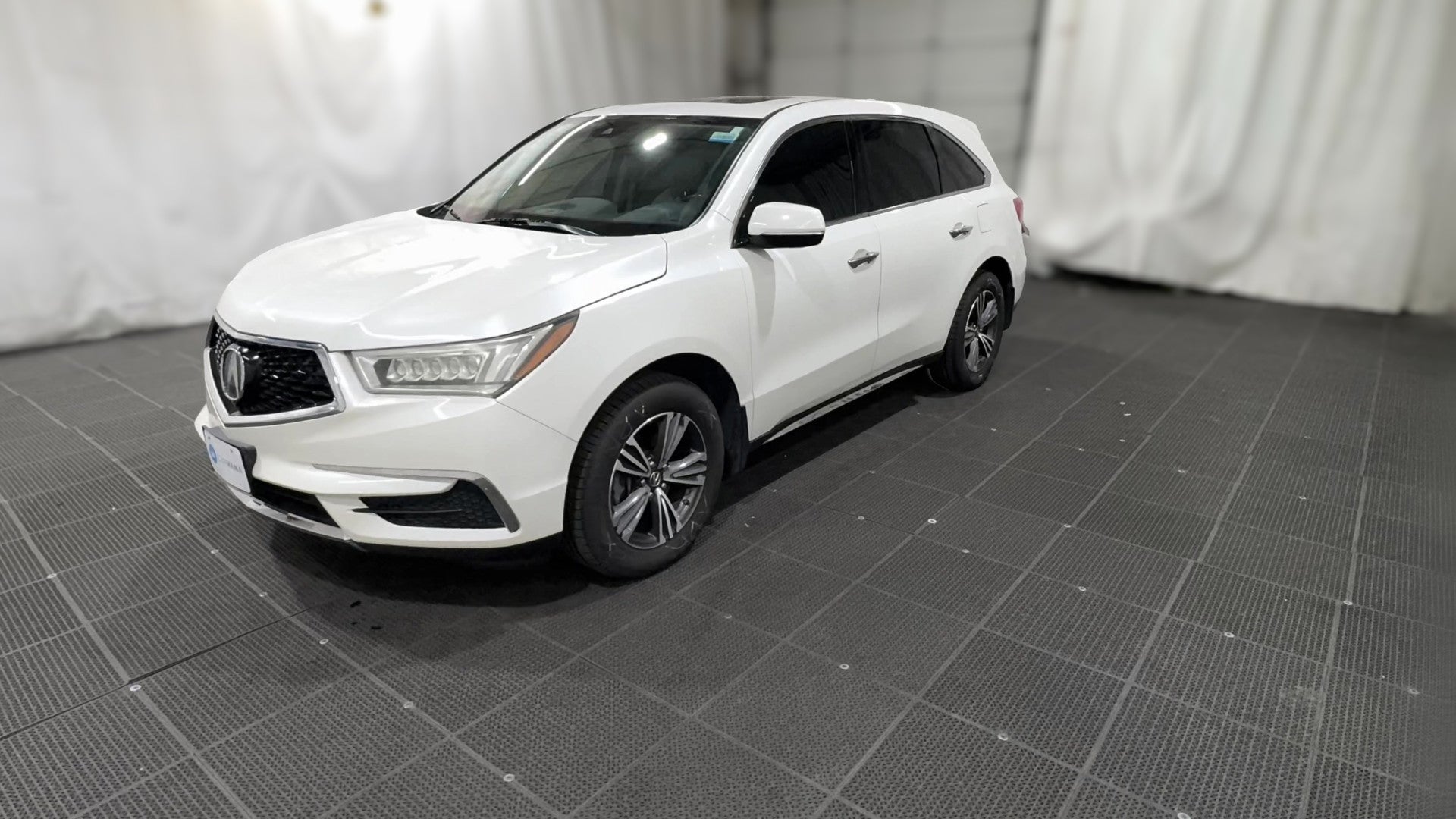 2018 Acura MDX vehicle photo