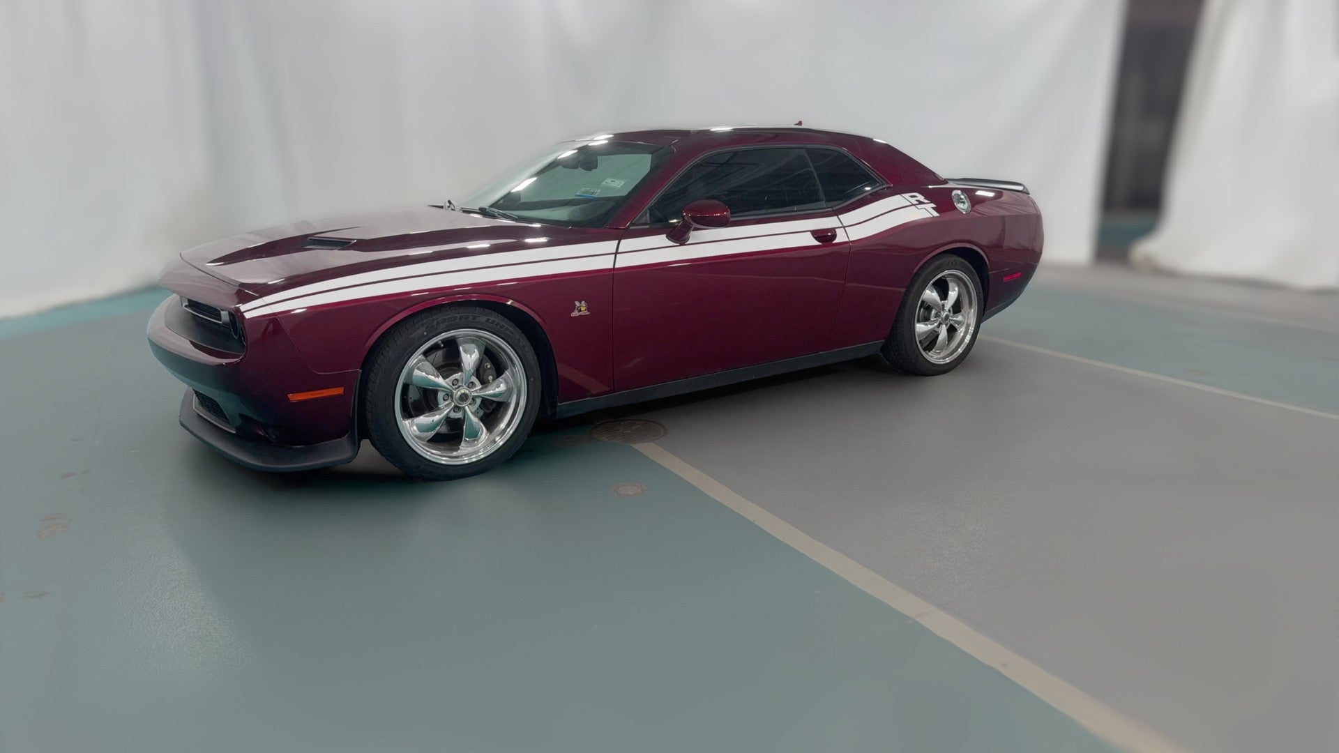 2018 Dodge Challenger vehicle photo