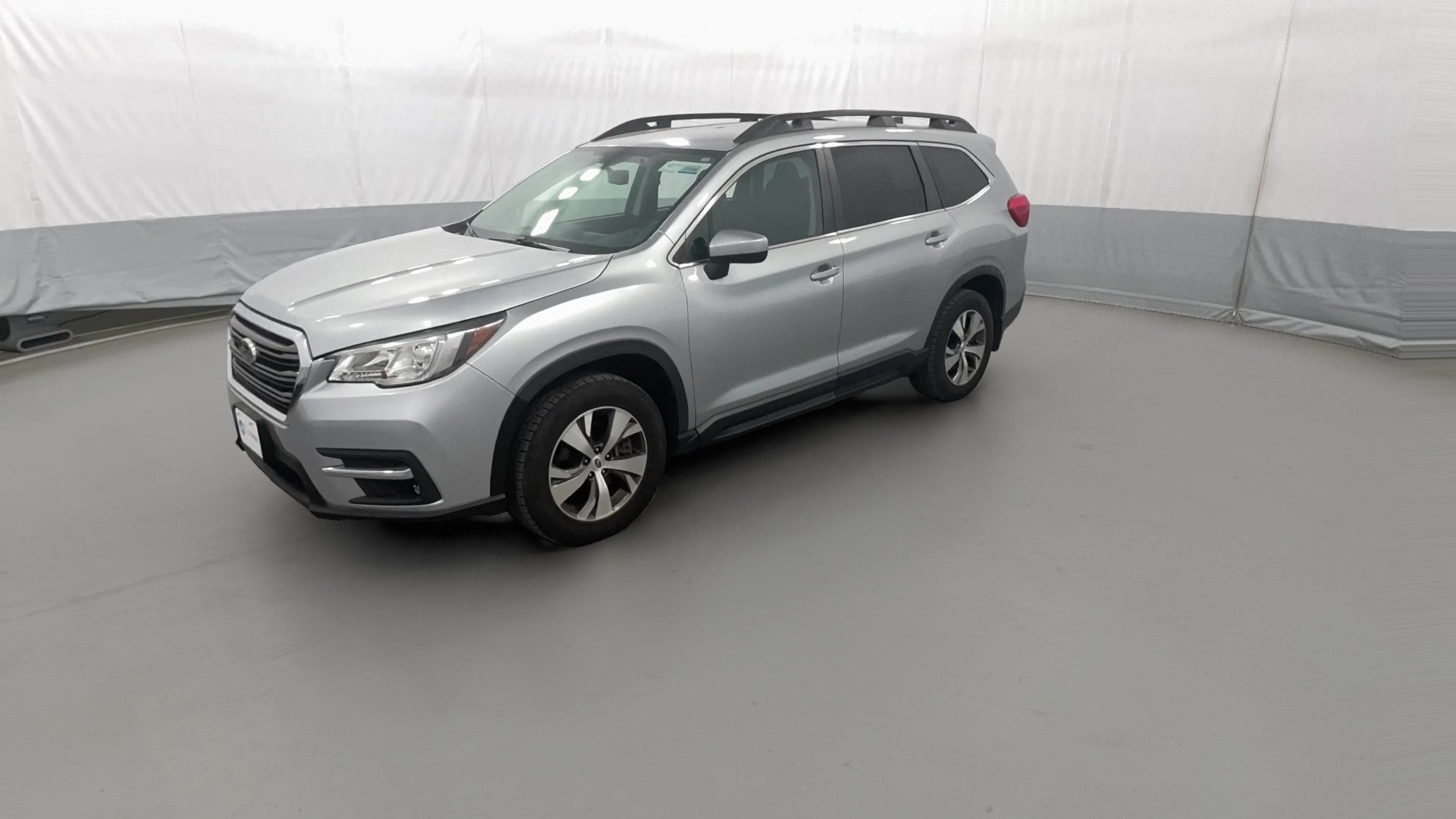 2019 Subaru Ascent vehicle photo