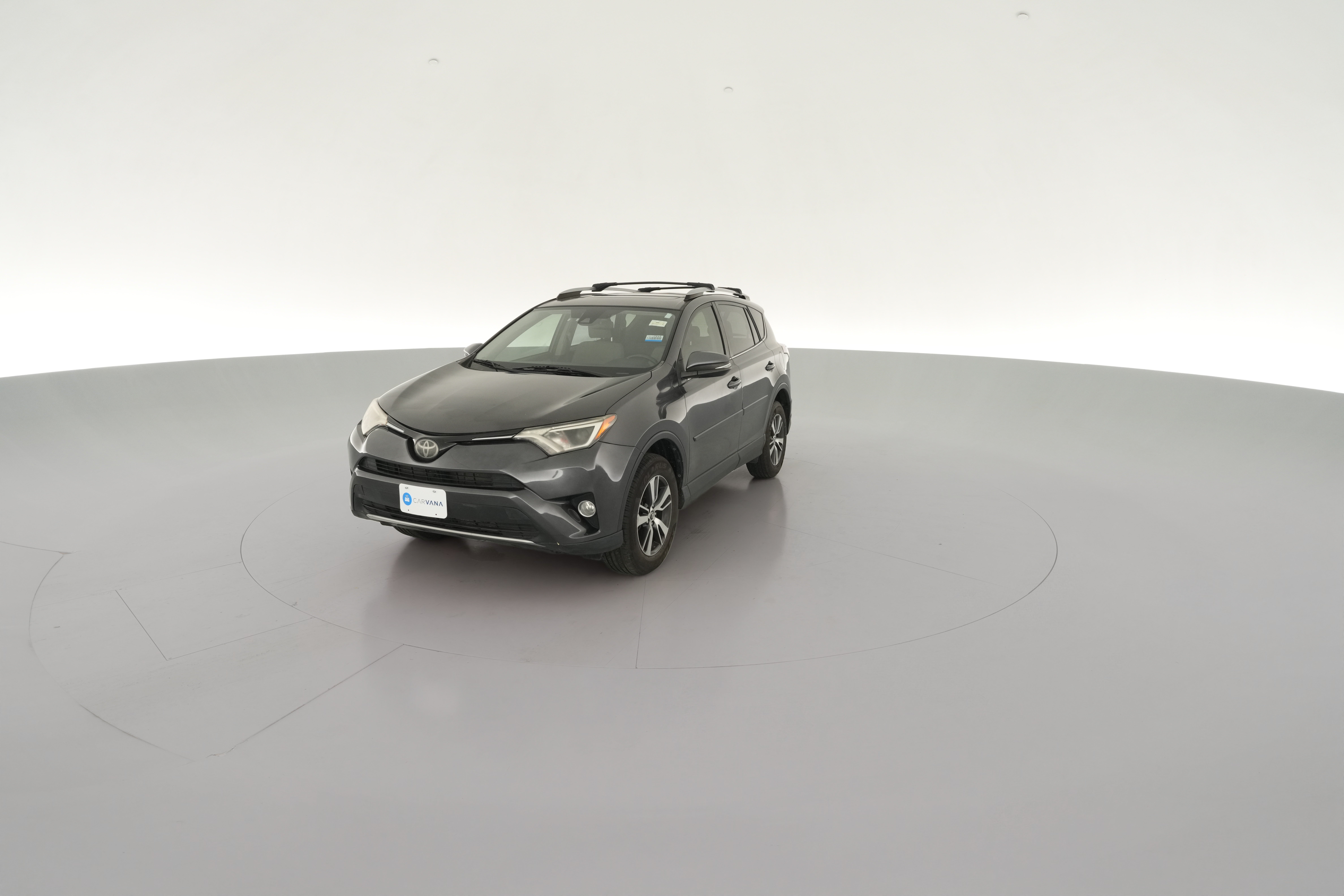 2017 Toyota RAV4 XLE - Photo 24