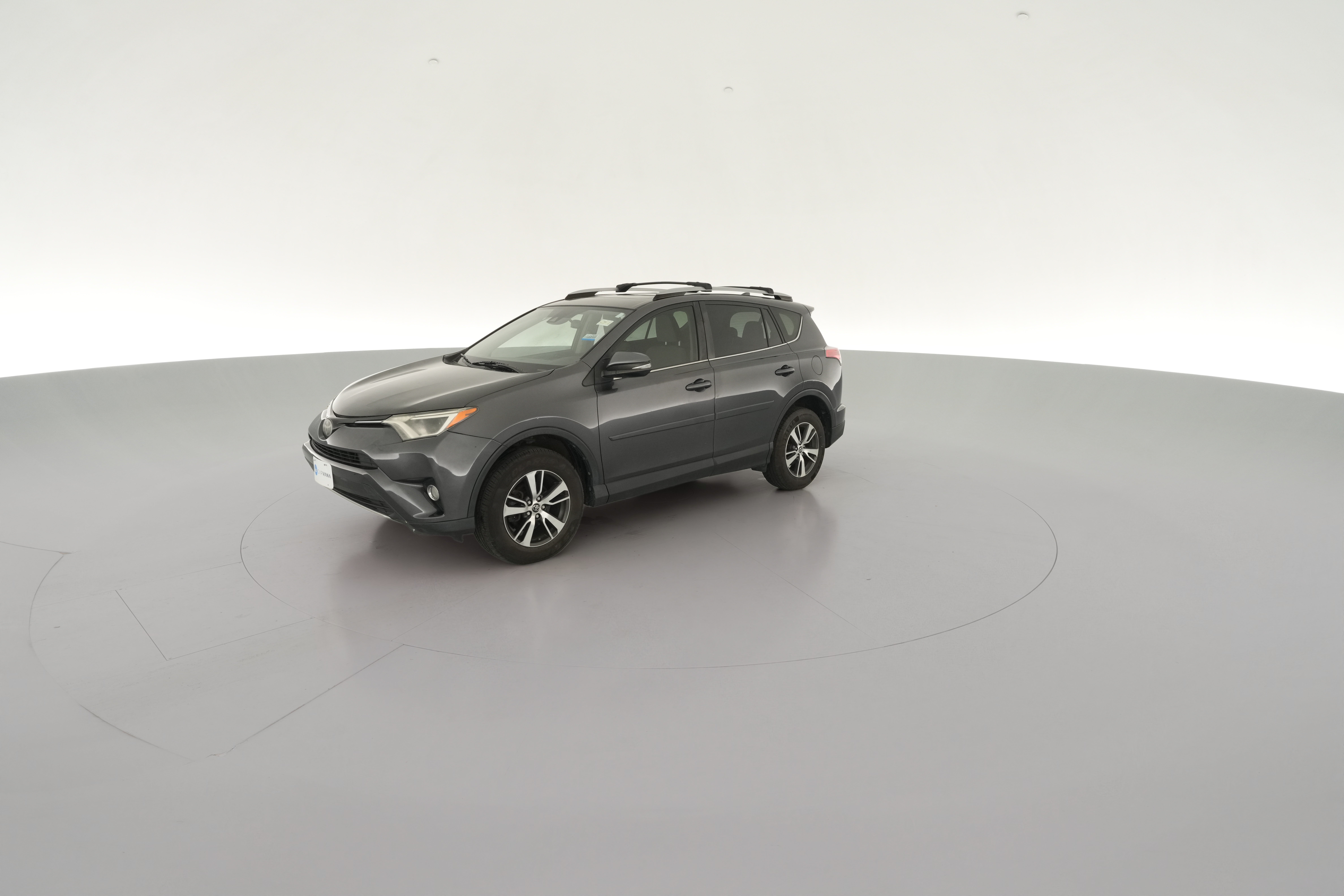 2017 Toyota RAV4 XLE - Photo 25