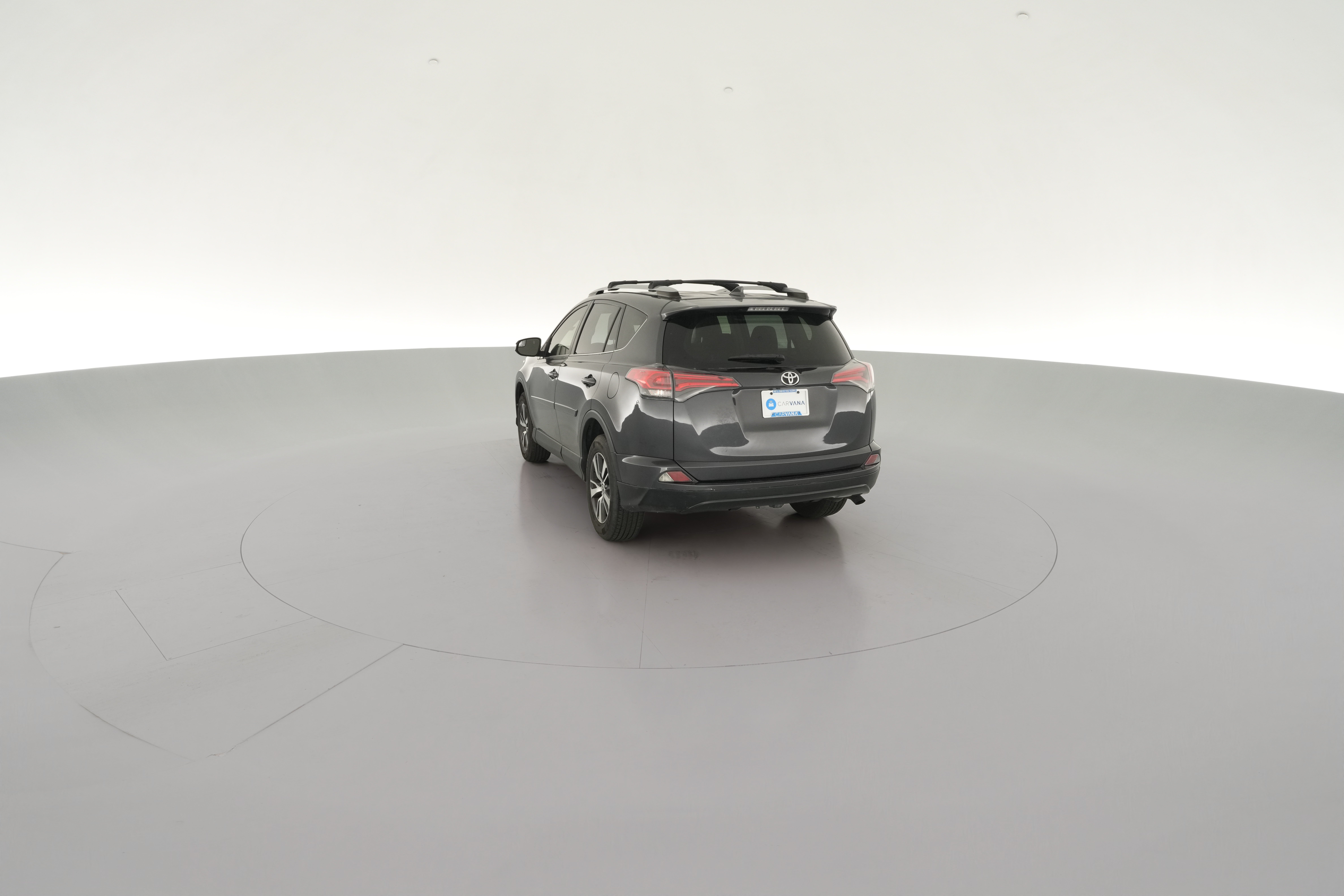 2017 Toyota RAV4 XLE - Photo 30