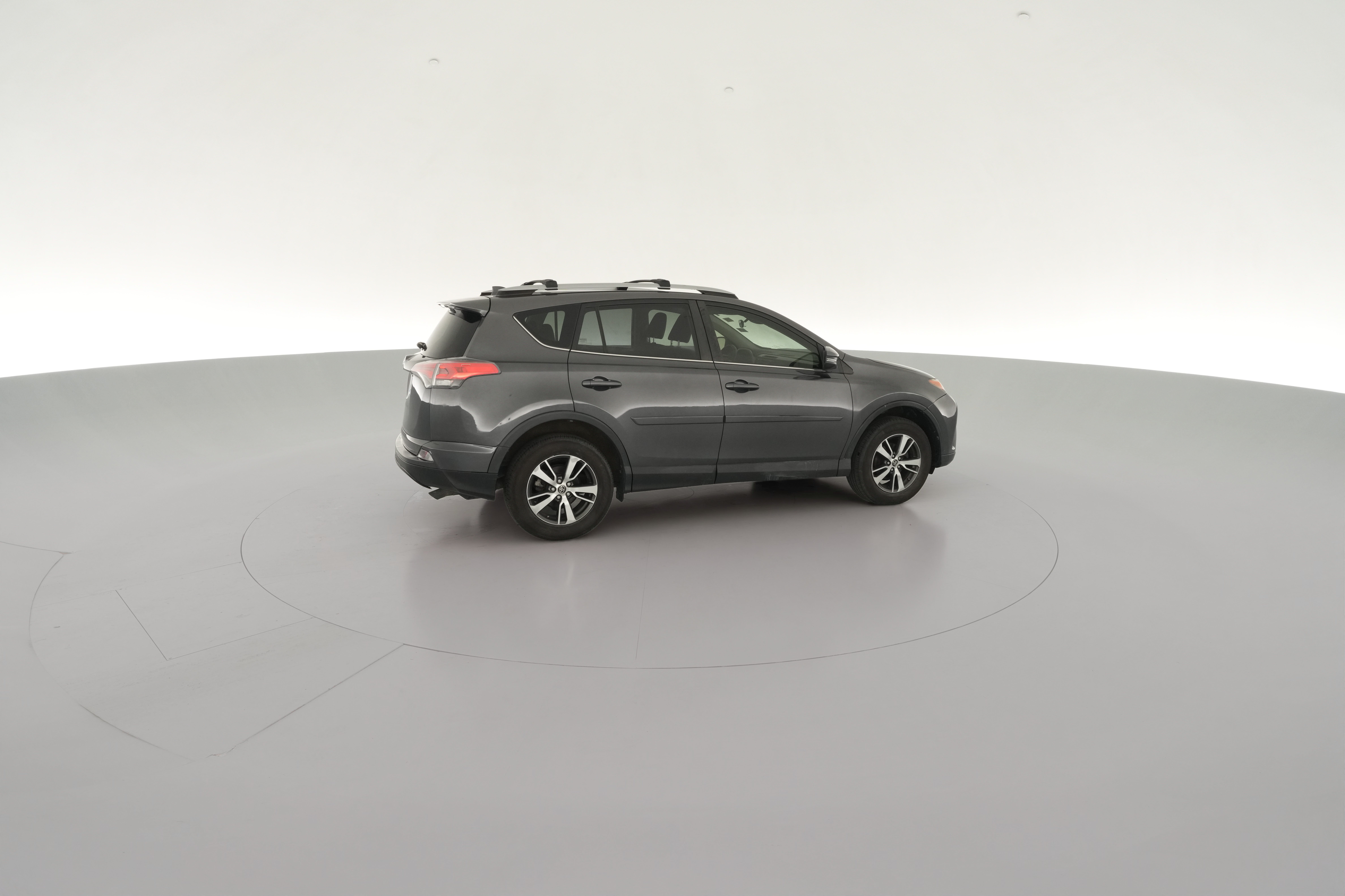 2017 Toyota RAV4 XLE - Photo 34