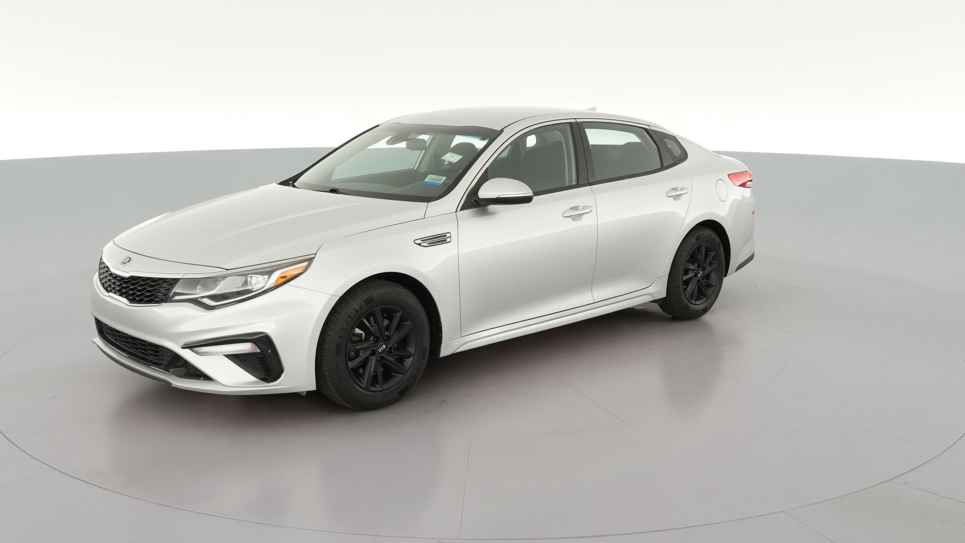2019 Kia Optima vehicle photo